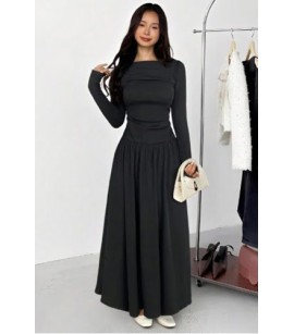 Siyah Uzun Pileli Elbise